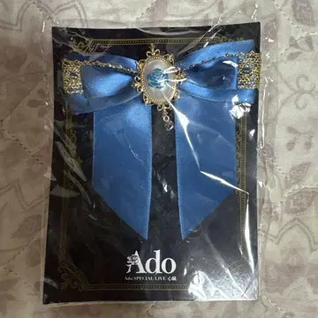 Ado VIP석 특전 브로치 심장