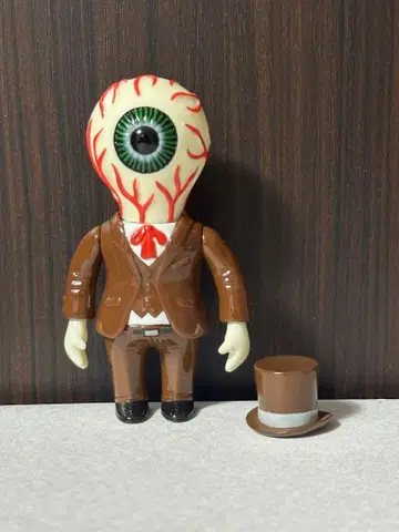 HEADLOCKSTUDIO KUSTOM MONSTERS WORLD BOX