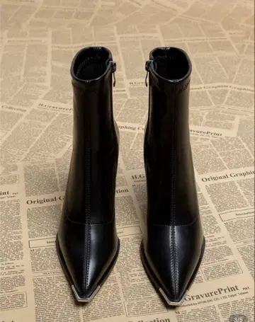 블랙 하이힐 부츠