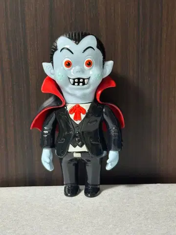 HEADLOCKSTUDIO KUSTOM MONSTERS WORLD BOX