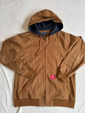 브라운 후드 부착 집업 자켓