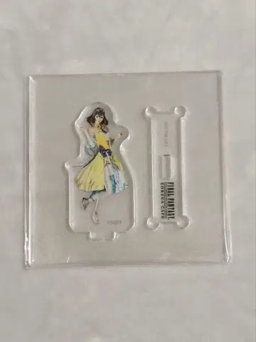 에오카페 아크릴 스탠드 스펜