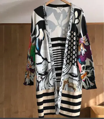 새상품급 ETRO 에트로 가디건 42