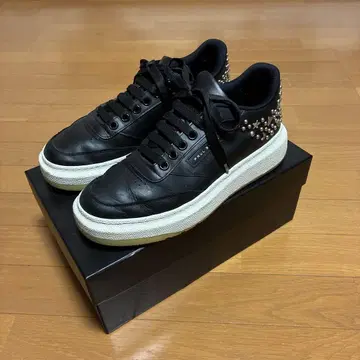 Paul Smith 스터드 장식 블랙 스니커즈