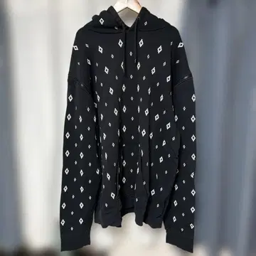 마르셀로 바론 2way 후드티 자수 올 패턴 블랙 XXL 사이즈