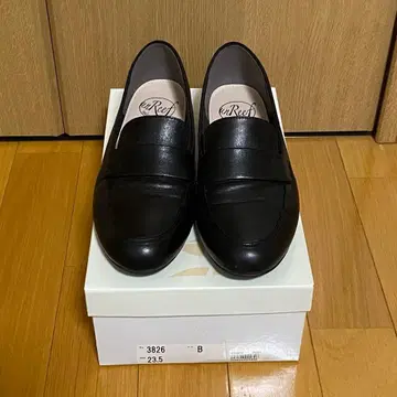 unReef 로퍼
