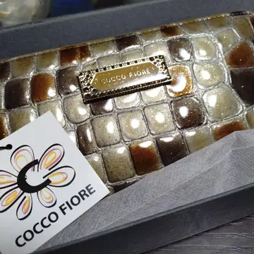 COCCO FIORE 그레이 타일 라운드 지갑
