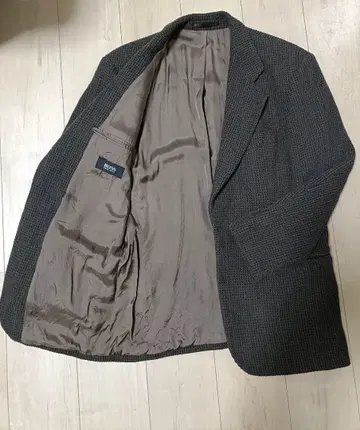 HUGO BOSS 그레이 테일러드 자켓 made in Italy