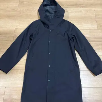 유니클로 UNIQLO 블록 테크 코트 블랙 XS