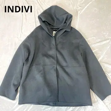 INDIVI 해밀턴 라무즈울 숏코트 그레이 후드