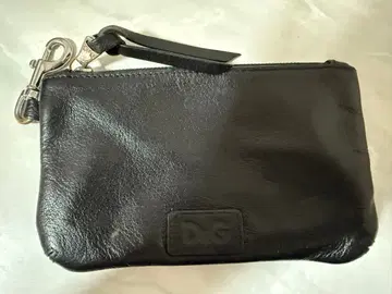 D.G. 블랙 가죽 파우치