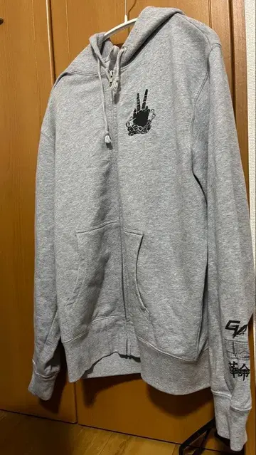 갓치맨 후드티 M 사이즈