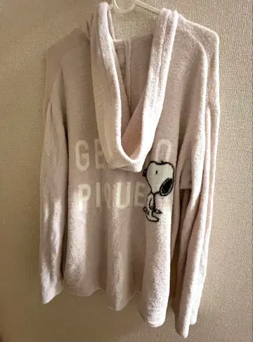 GELATO PIQUE 스누피 후드 부착 룸웨어