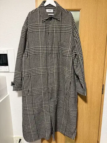 Hed Mayner 체크 무늬 롱 코트 Long Coat