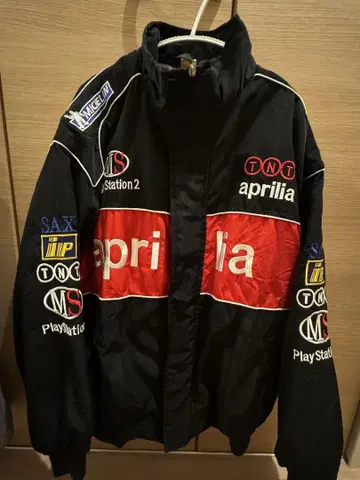 apliria Racing 두꺼운 원단 자켓 L 사이즈