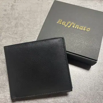 새상품 Raffinato 블랙 가죽 접이식 지갑
