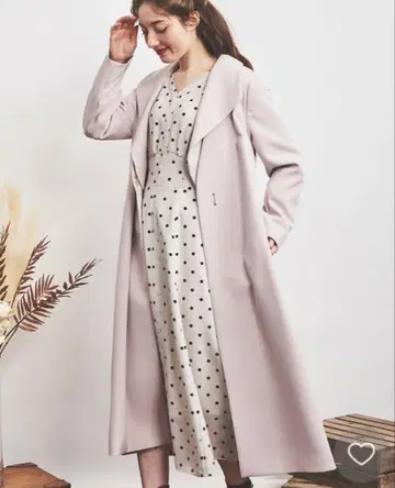 백 플레어 가을 코트 노엘라