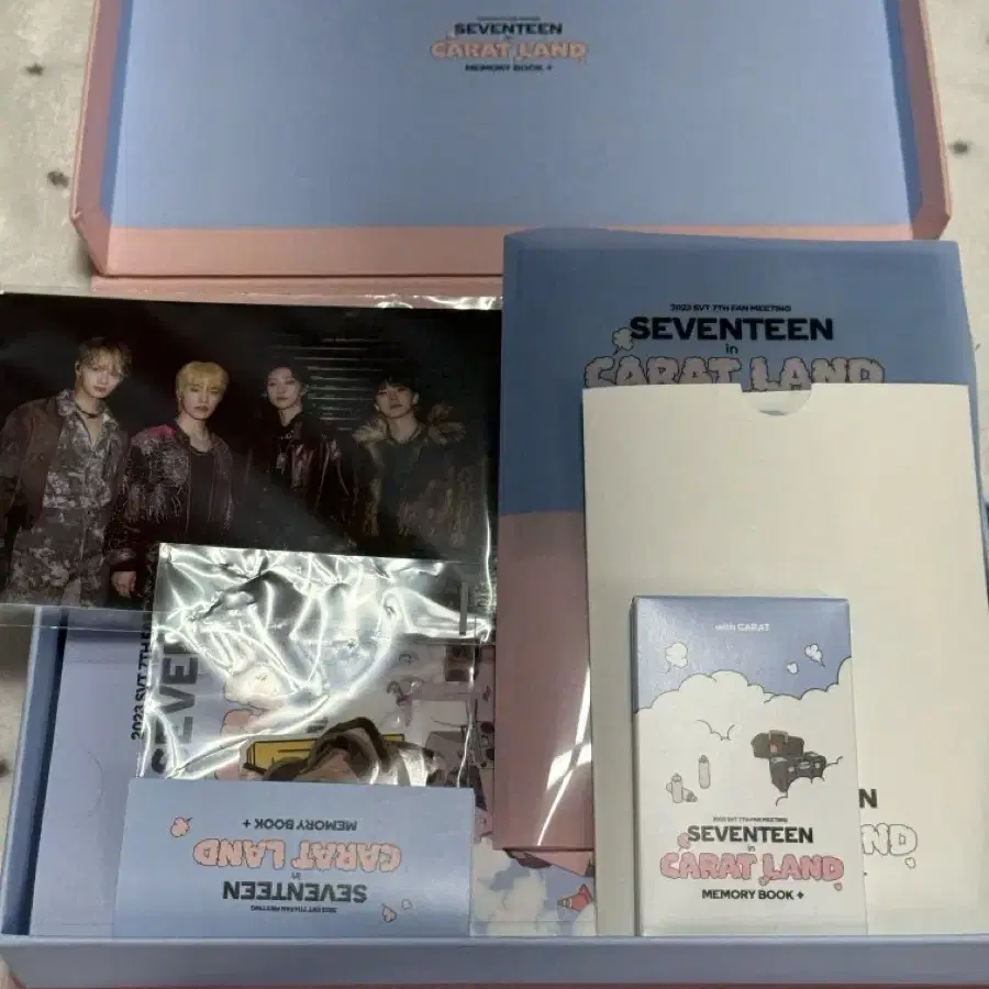 Seventeen 2023 Caratland Memory Book