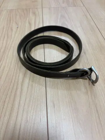 헨더 스킴 tail belt