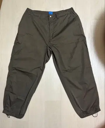 BONBON BENTIDEA 드라이 파라슈트 팬츠 B0704