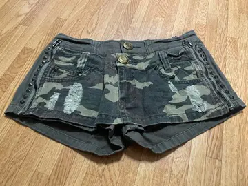 MAISON GILFY 카모 패턴 데미지 숏팬츠 M 사이즈