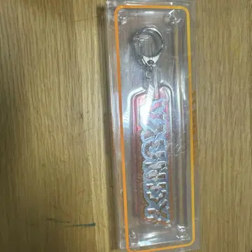 바운디 키링 약 10cm 상자에 흠집 있음