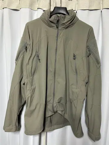 patagonia mars level5 jacket L-regular