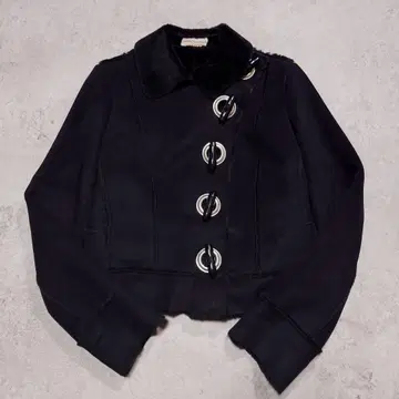 EMPORIO ARMANI 페이크 무스탕 자켓 숏 기장 기믹