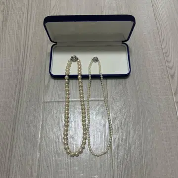 화이트 펄 목걸이 케이스 포함