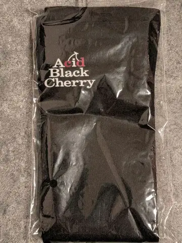 Acid Black Cherry 암워머