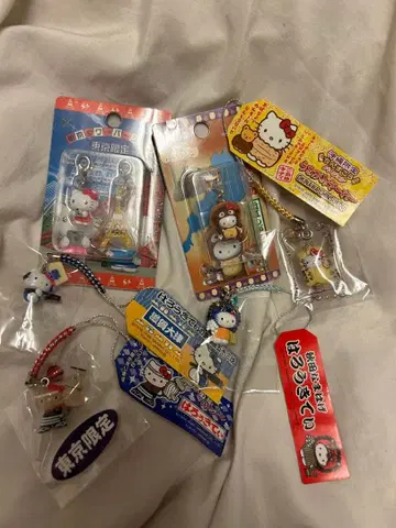 지역 한정 헬로키티 스트랩 6개 세트