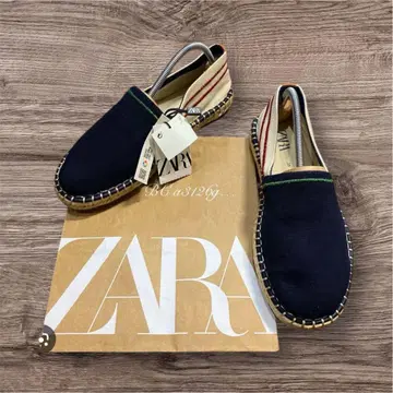 ZARA 네이비 슬립온 사이즈 42 (26.5~27.0)