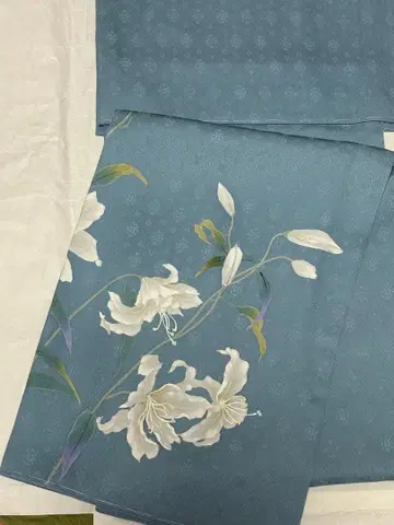 호몬기 블루 백합꽃