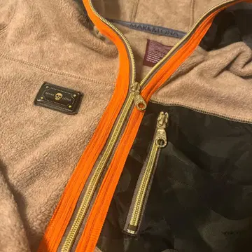 MARK&LONA 플리스 자켓 후드 부착