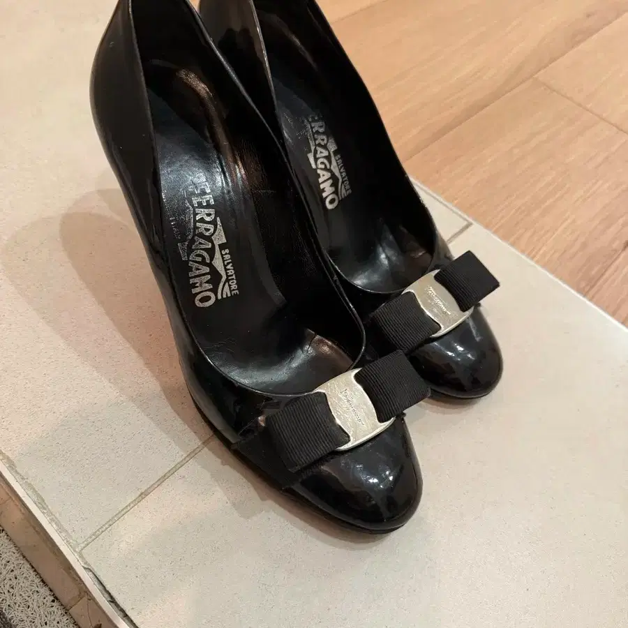 Ferragamo Black Ribbon Patent Heels