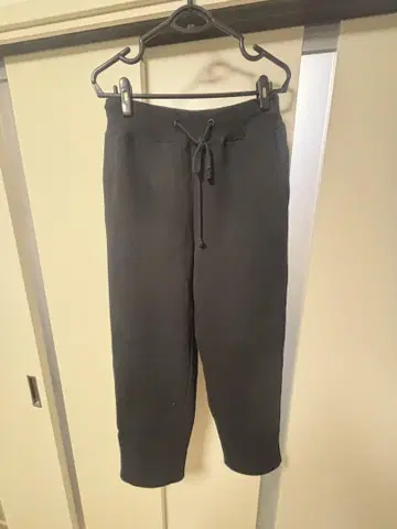 discoat 블랙 캐주얼 팬츠 포켓 부착