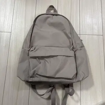 무인양품 어깨 부담을 가볍게 하는 발수 럭색 라이트 베이지