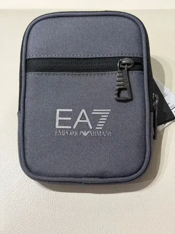 엠포리오 아르마니 숄더백