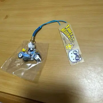 [ 초레어 ] 헬로키티 트위티 콜라보 네츠케 2002