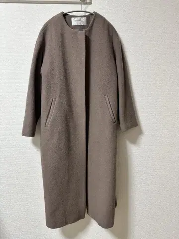 내추럴 뷰티 베이직 울 비버 노카라 코트