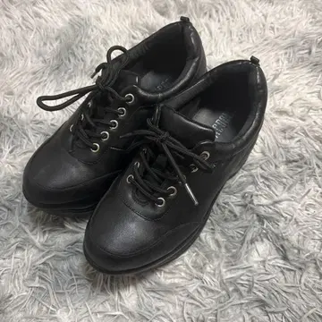 블랙 통굽 스니커즈 24cm