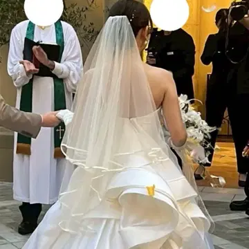 숏 웨딩 베일 KURAUDIA