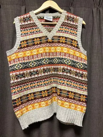 제이미슨 V넥 울 베스트