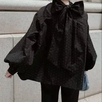 마차트 메모리 하이넥 리본 블라우스 보타이 블랙 x 화이트