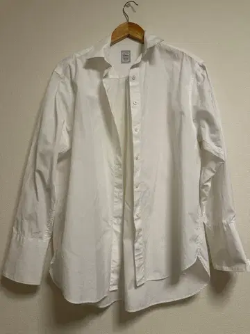 화이트 긴팔 셔츠 더블 커프스