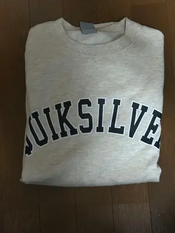 QUIKSILVER 트레이닝복과 팬츠 세트