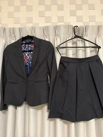 [ BLACK LABEL Paul Smith ] 스커트 수트 상하의 블랙