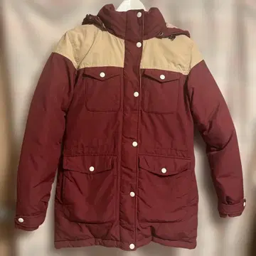 The North Face 버건디 다운 자켓