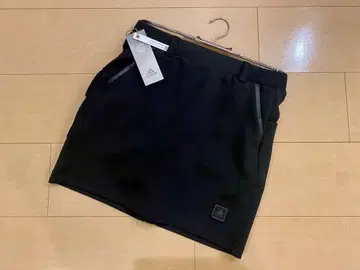 adidas 블랙 골프 스커트 택 포함 새상품