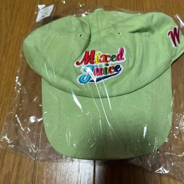 WEST. Mixed Juice의 그린 캡